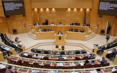 El Senado aprueba definitivamente la ley que deroga los despidos por bajas médicas