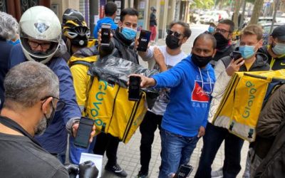 Trabajo y los agentes sociales se reúnen mañana para regular a los «riders»